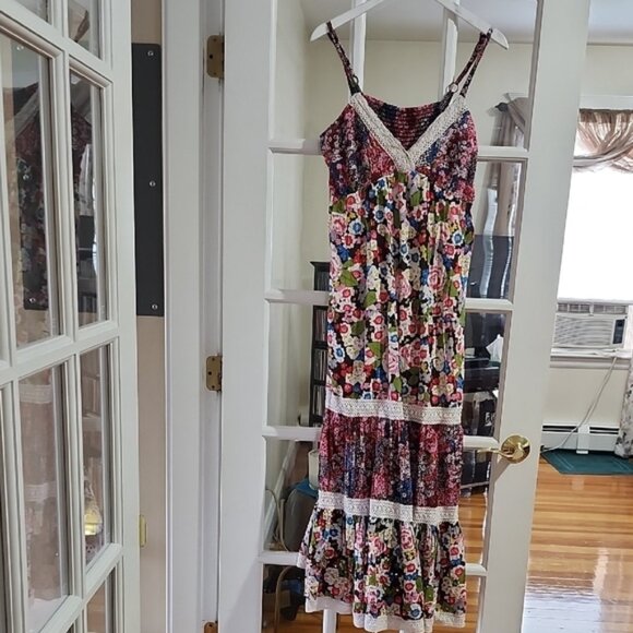 Vibrant Floral Maxi Dress with Spaghetti Straps 100% Cotton - Picture 1 of 6